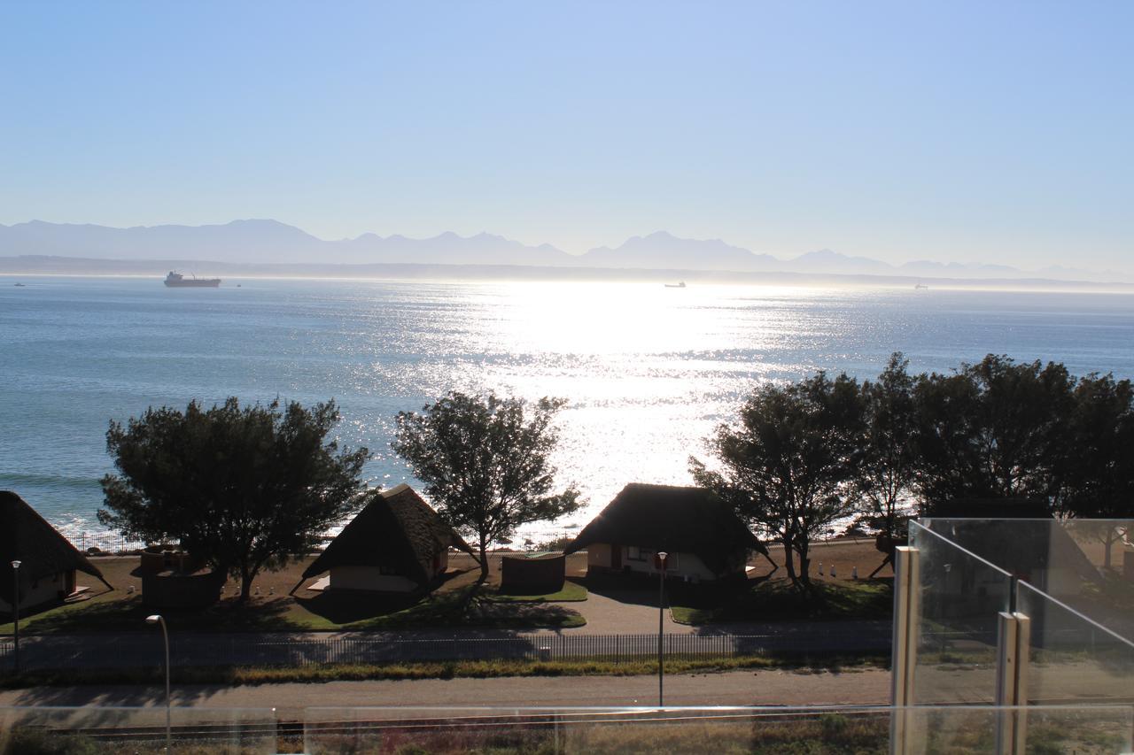 Seafront Apartment In 莫塞尔湾 外观 照片